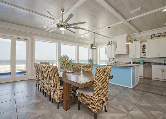 Jewell Of The Gulf Holiday home